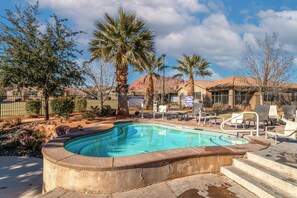Seasonal outdoor pool, open 8:00 AM to 10:00 PM, free pool cabanas - Paradise Village by Cloud Dream Homes (Ivins)
