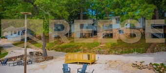 Beach Cabin #1, Private/Shared Beach - Cabin #1