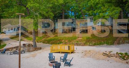 Beach Cabin #6, Private/Shared Beach - Cabin #6