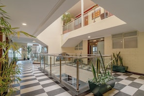 Exterior - Karen Plains Hotel (Nairobi)