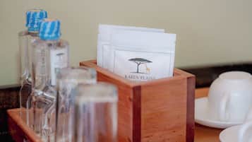 Desayuno inglés (USD 10 por persona)