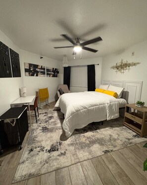 1 chambre, fer et planche à repasser, Wi-Fi, draps fournis