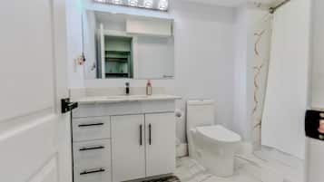Towels, soap, toilet paper