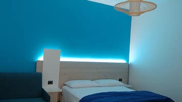 1 chambre, fer et planche Ă repasser, Wi-Fi gratuit, draps fournis