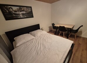 2 habitaciones, wifi gratis y ropa de cama 
