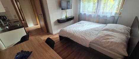 2 bedrooms, free WiFi, bed sheets