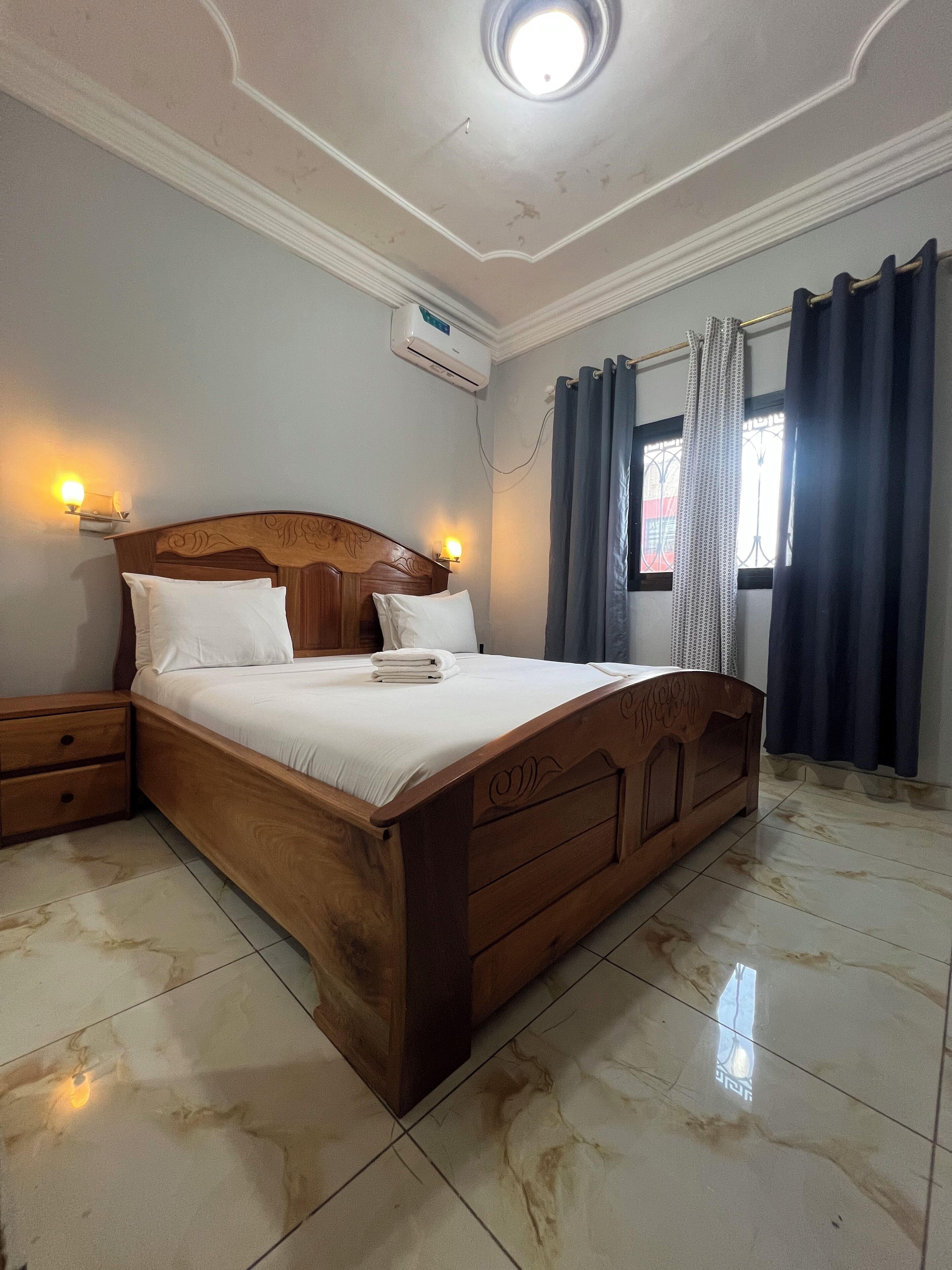 4 chambres, fer et planche à repasser, Wi-Fi gratuit, draps fournis