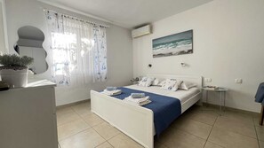 Studio (Superior Studio Apartment) - Apartmani Vela Makarska (Makarska)