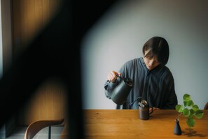 Coffee and/or coffee maker - 山座熊川 Sanza-Kumagawa (Wakasa)
