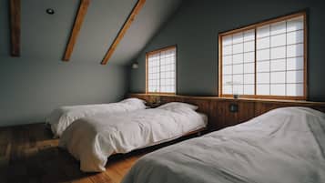 2 bedrooms, down comforters, laptop workspace, blackout drapes