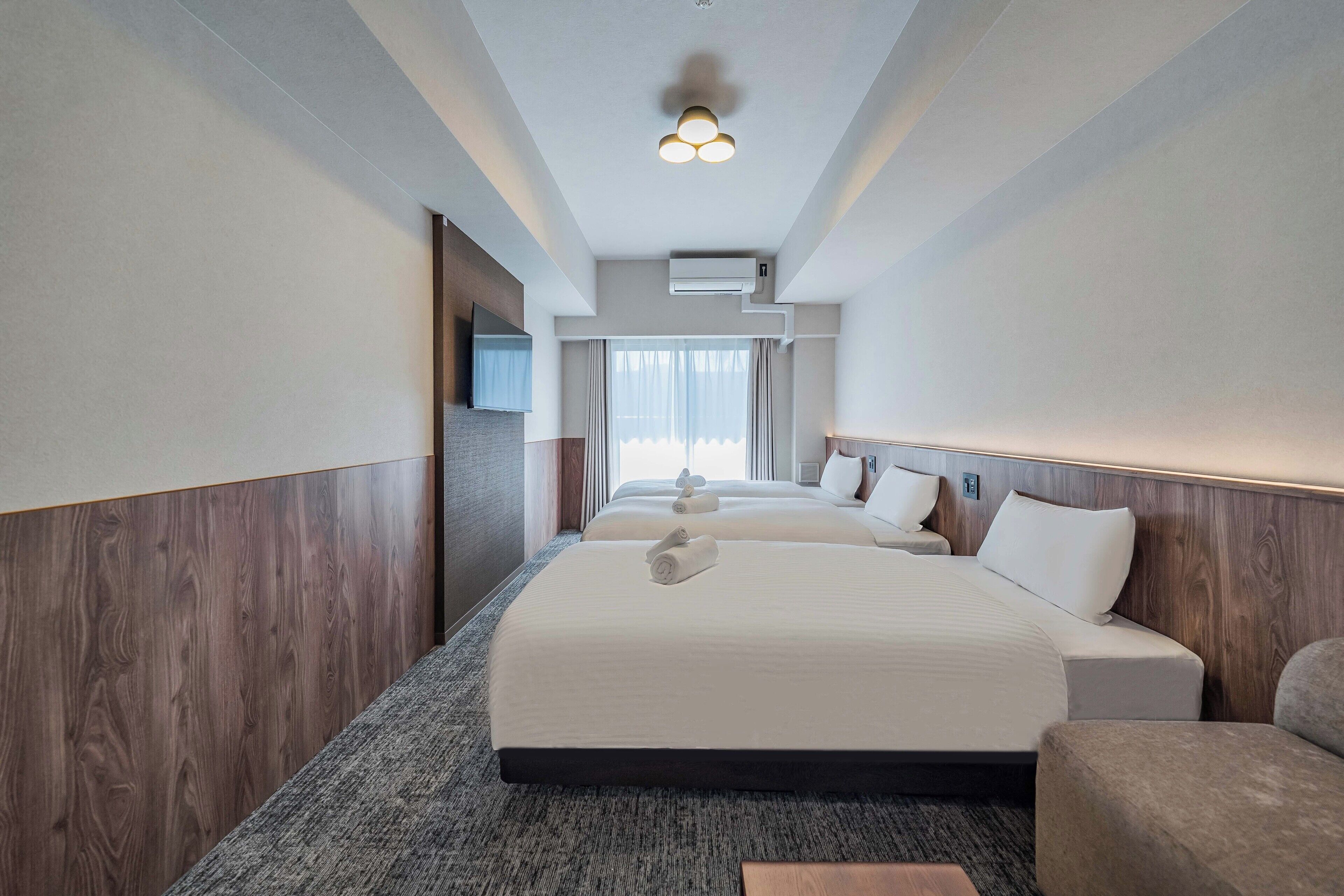 Habitación triple, no fumadores, balcón | Wifi gratis