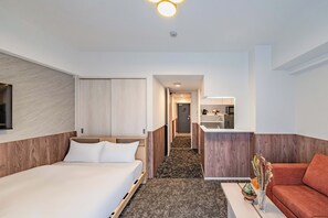 Habitación cuádruple, no fumadores, balcón | Wifi gratis