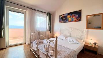 Apartment (One Bedroom Apartments (A5)) | 6 bedrooms, free WiFi