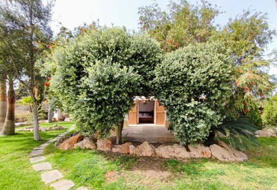 VILLA MONS 10 PX IDEAL FOR GROUPS AND FAMILIES