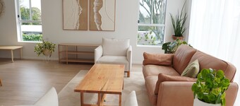 Brand New 4BR Designer Retreat| Miranda Westfield| Cronulla Beach| National Park