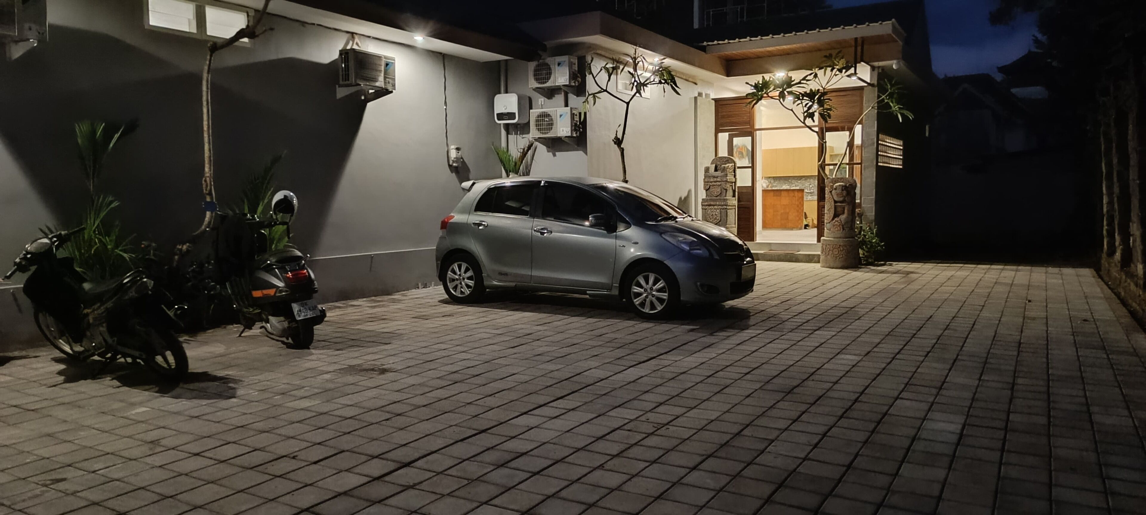 駐車場