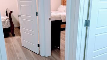 2 bedrooms, free WiFi, bed sheets