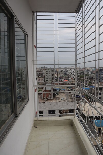 Dwelling Furnished Flat 2-Bedroom Apartment at Uttara with Wifi, AC,
