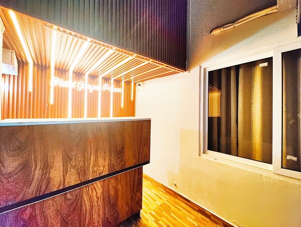 Reception - Hotel Ganges Place Varanasi with free AC (Varanasi)