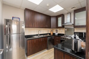 Apartment, Smoking | 2 bedrooms - Chic JBR 2BR w Pool and Gym Marina Views (Dubai)