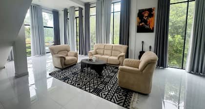 Pearl White Residency-Villa