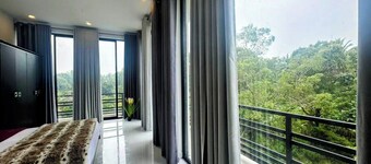 Pearl White Residency-Villa