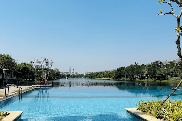 Club Room, Garden View | View from room