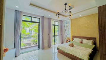 Comfort kamer, 1 queensize bed, privébadkamer, uitzicht op tuin | Een strijkplank/strijkijzer, gratis wifi, beddengoed