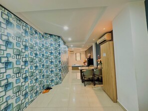 Comfort Room, 2 Queen Beds, Private Bathroom
