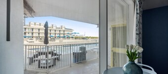 6201 Ocean Ave, Unit 101 - The Nassau Inn