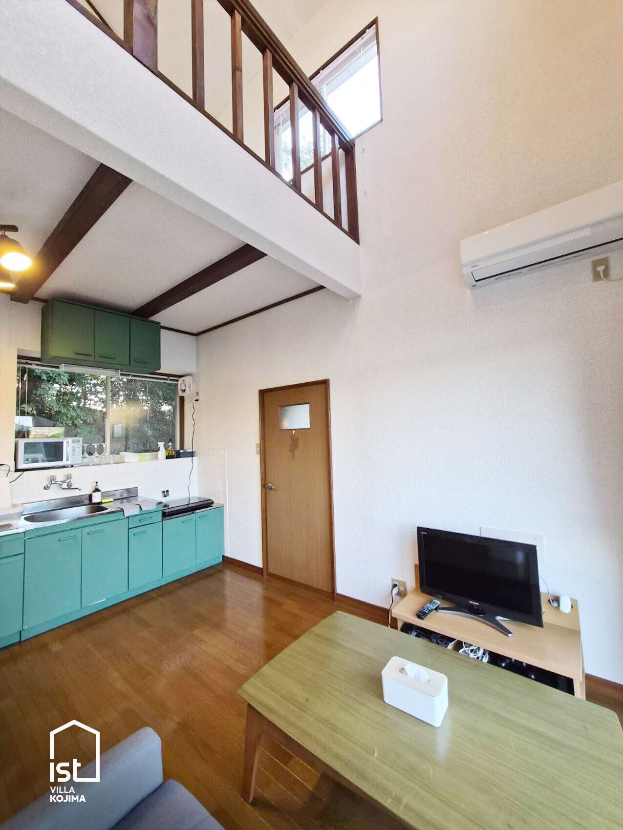 TV, video games, DVD player, books