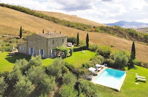 House | 5 bedrooms