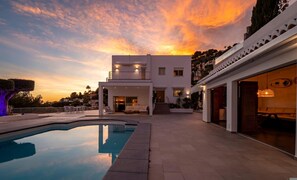 Villa | 4 soverom