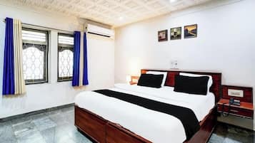 Habitación doble | Área de sala de estar | Impresora
