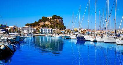Marina B1 4 pax in J vea
