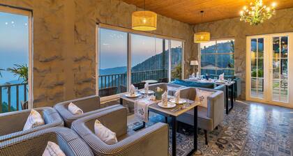 The English Country House