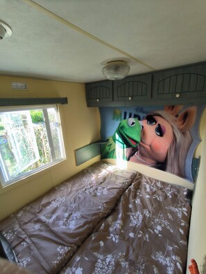 2 bedrooms