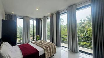 3 bedrooms, WiFi, bed sheets