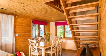 Lodge in Caldecott Hall with Private Hot Tub