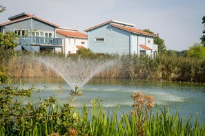 Exterior - Lodge in Caldecott Hall with Private Hot Tub (Fritton)