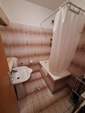 Towels, toilet paper