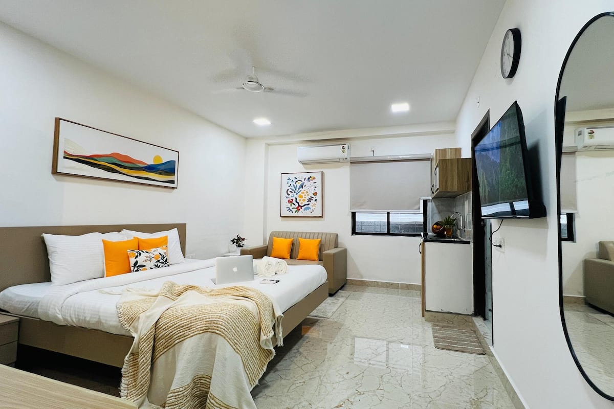 Executive Room | 1 bedroom, free WiFi, bed sheets, wheelchair access