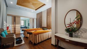 Klassisk massage, thaimassage och massage
