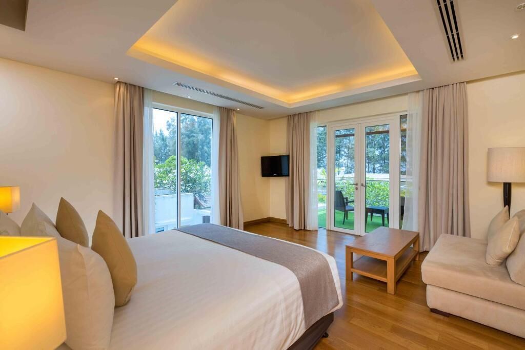 Luxury-Villa, 4 Schlafzimmer | Zimmersafe, Verdunkelungsvorhänge, Bügeleisen/Bügelbrett