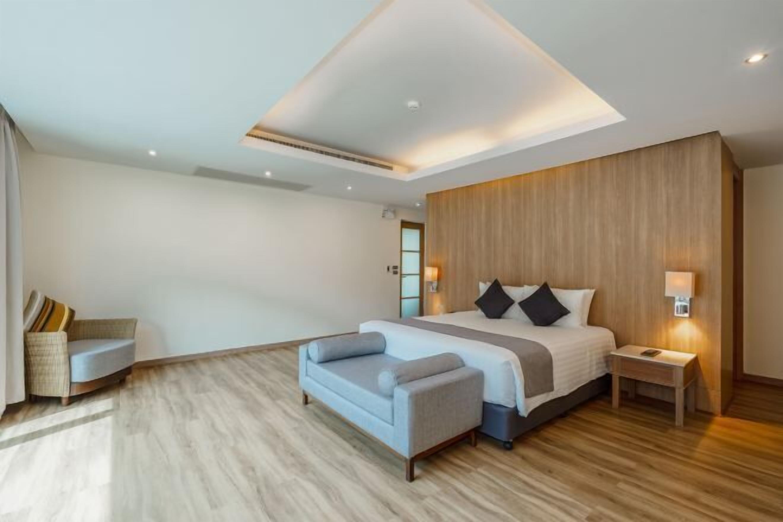 In-room safe, desk, blackout drapes, iron/ironing board