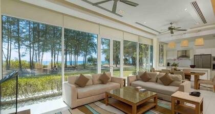 Andaman Pool Villas, Maikhao Beach Phuket