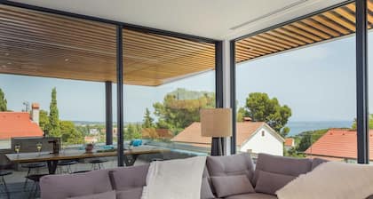 Gorgeous sea view villa in Premantura