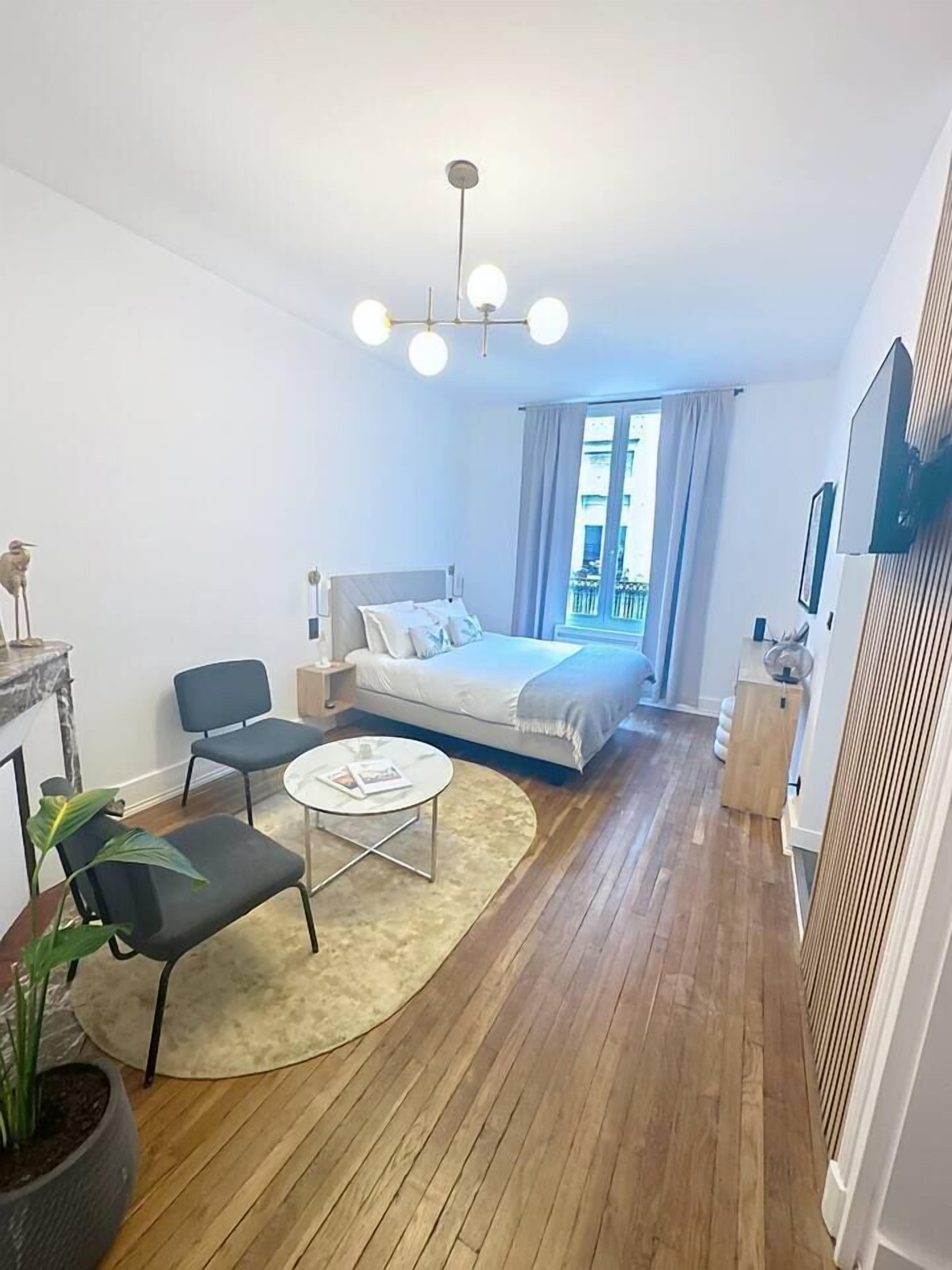 1 habitación, wifi y ropa de cama 