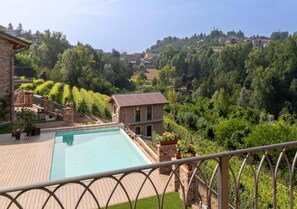 บริเวณภายนอก