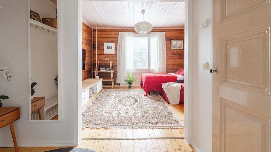 Lovely 1Br Apt. in Calm Neighbourhood